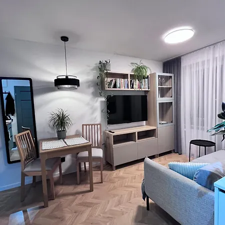 아파트 Dziecieliny 15 - Komfortowe Mieszkanie Przy Centrum Zdrowia Dziecka Miedzylesie 바르샤바